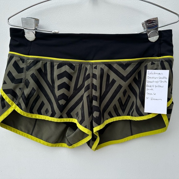 Lululemon Runtime Shorts *4 Way Stretch. Chevron Shuffle fatigue green, black. - Picture 1 of 5